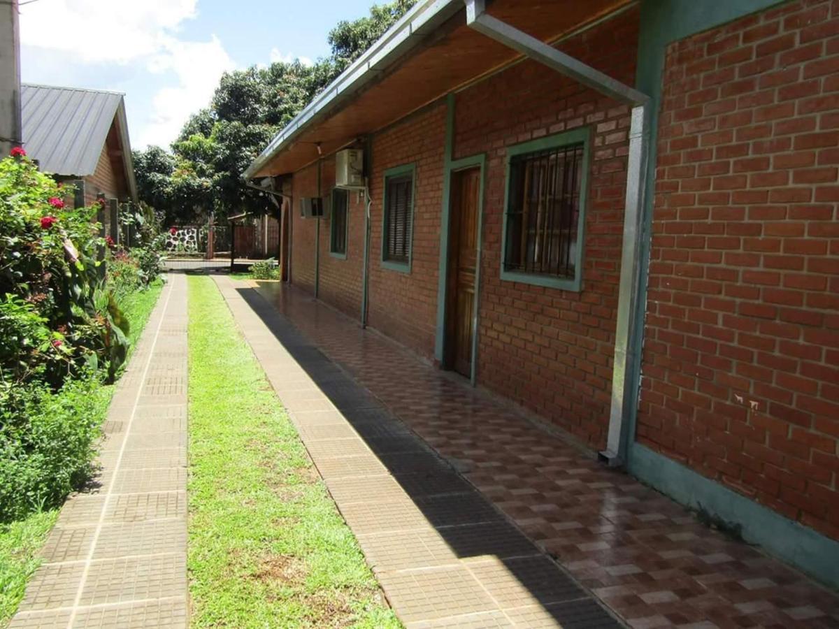 Cabanas Dorys Cataratas Del Iguazu Puerto Iguazu Exterior photo